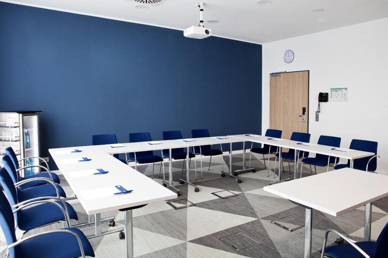 Holiday Inn Express Fuerth By Ihg Εξωτερικό φωτογραφία
